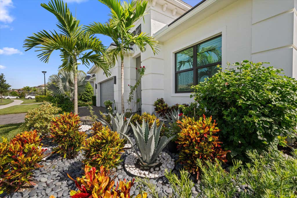 Photo of 5432 Saint Armands Way, Westlake, FL 33470 (MLS # B26053674)