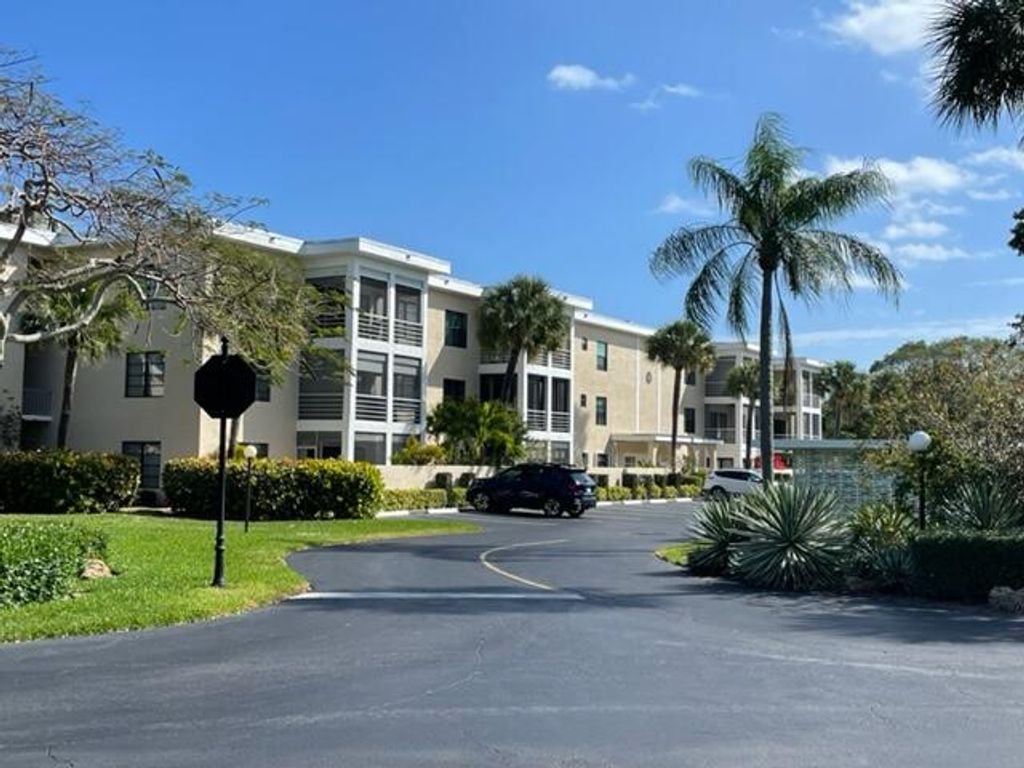 Photo of 300 N Highway A1a, #A-302, Jupiter, FL 33477 (MLS # R10865970)