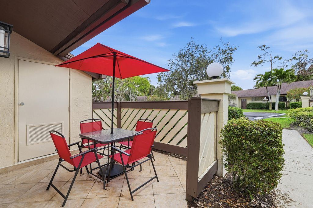 Photo of 172 Sarita Court, Royal Palm Beach, FL 33411 (MLS # B26003495)