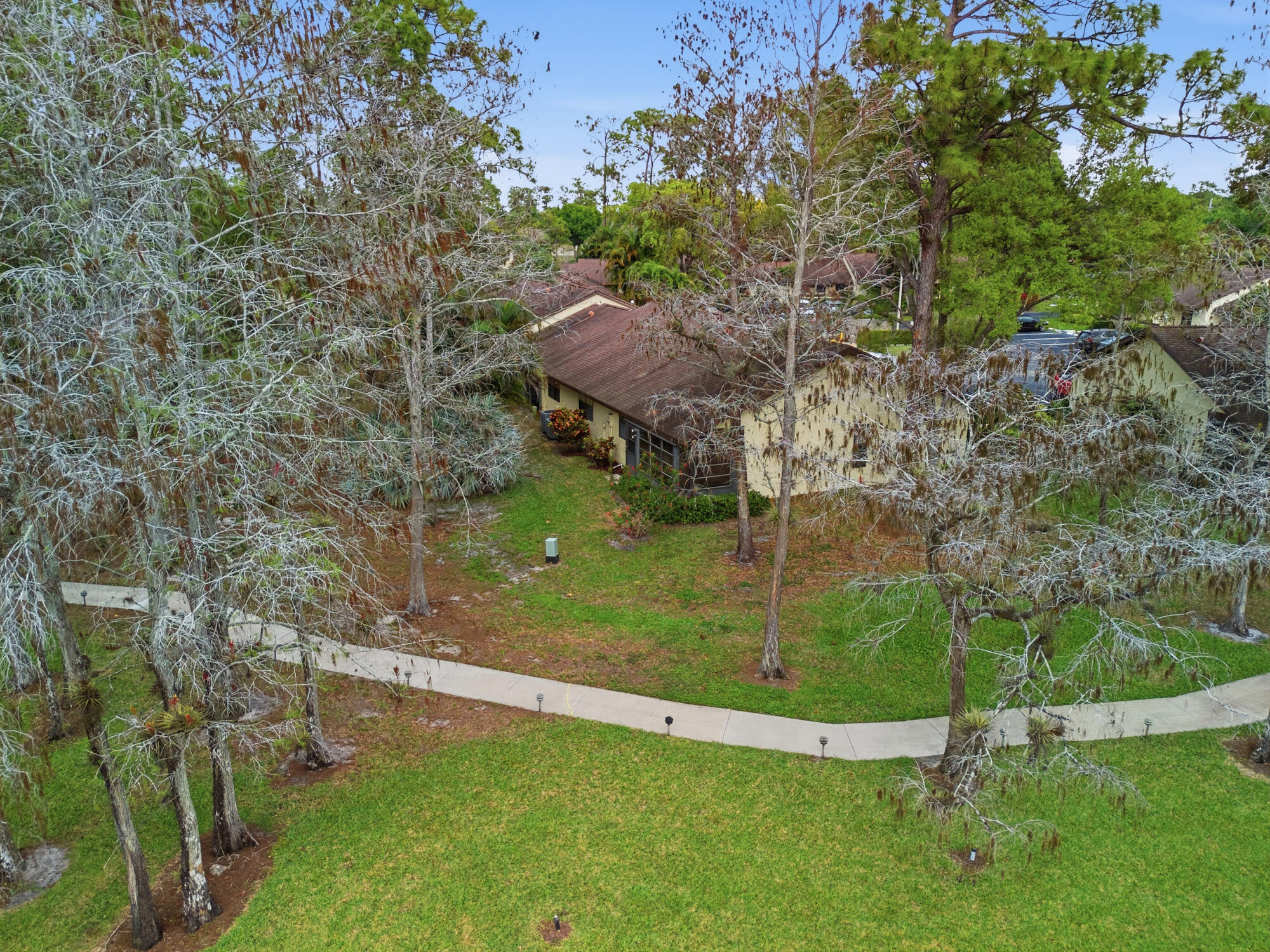 STRATHMORE GATE I UNIT TWO - Residential