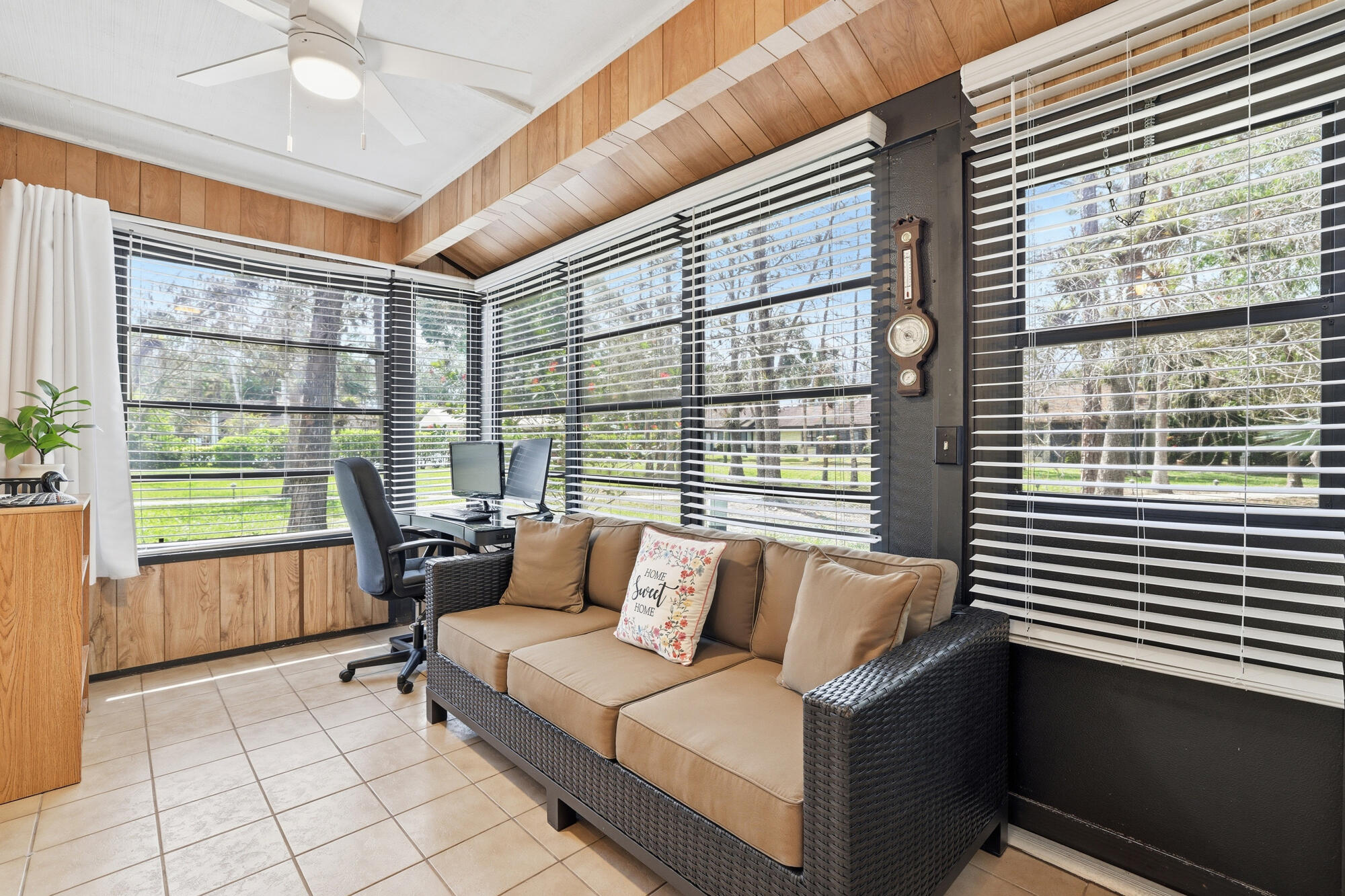 STRATHMORE GATE I UNIT TWO - Residential