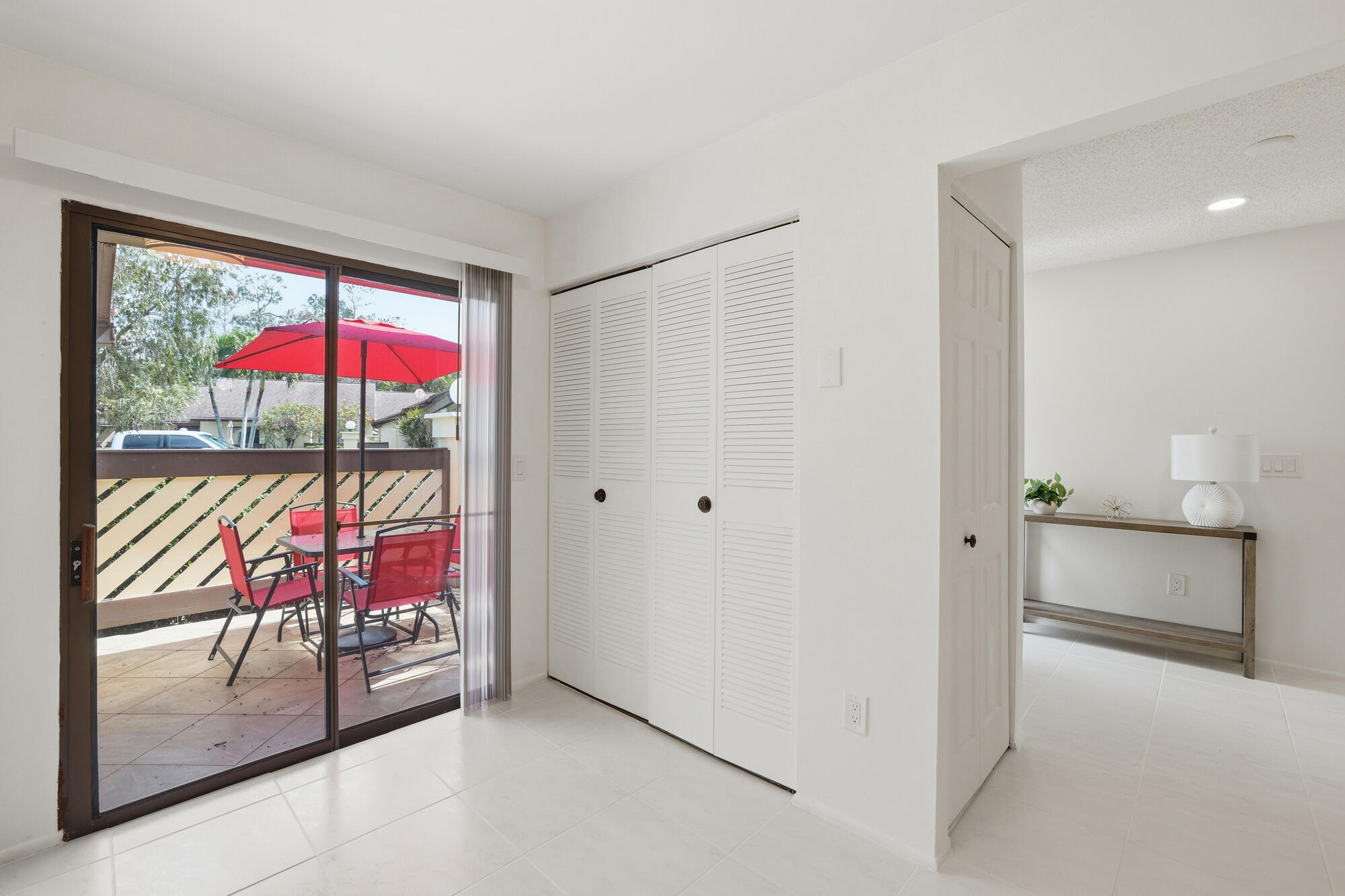 STRATHMORE GATE I UNIT TWO - Residential