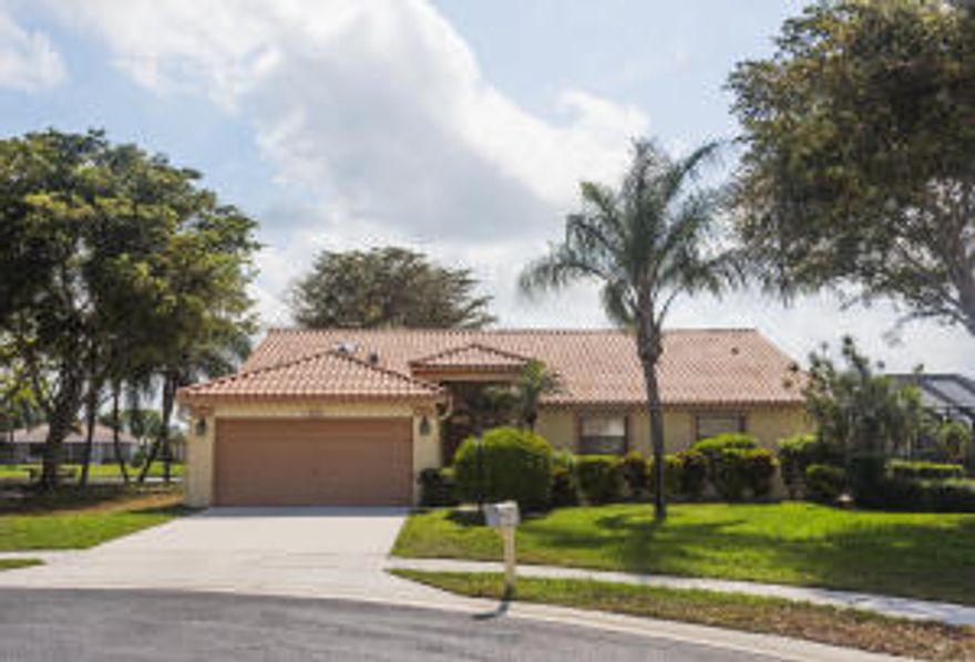 Largest square feet on Market in community.This home is located on a Serene Lake with peaceful views that surround this spacious ranch style home. The Home has a newer A/C system and all windows are protected with panal hurricane shutters. The pool deck is heat resistant, large lot with cul-de-sac privacy and dock on the lake. Lake fed sprinkler system. The Community has low HOA fee's that include, high speed internet, basic cable, transferable appliance service contract, private pool & clubhouse amenities including 2 pools. Excellent schools, close to shopping centers, restaurants & parks.