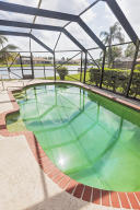 Lakes of Sherbrooke - Residential