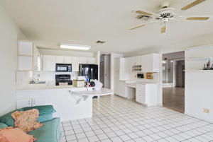 Lakes of Sherbrooke - Residential