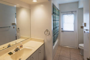 Lakes of Sherbrooke - Residential