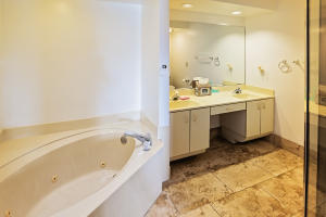 Lakes of Sherbrooke - Residential