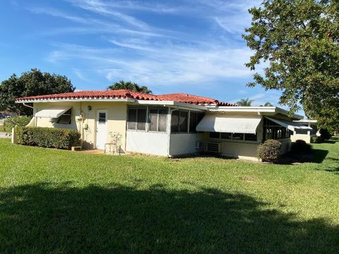 A home in Deerfield Beach