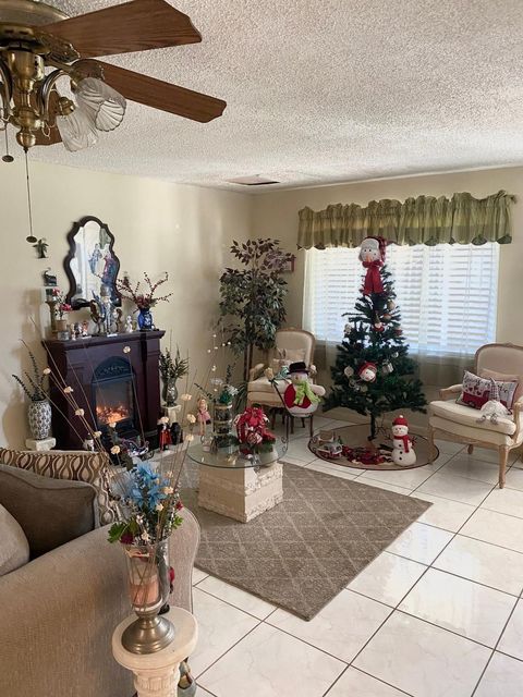 A home in Deerfield Beach