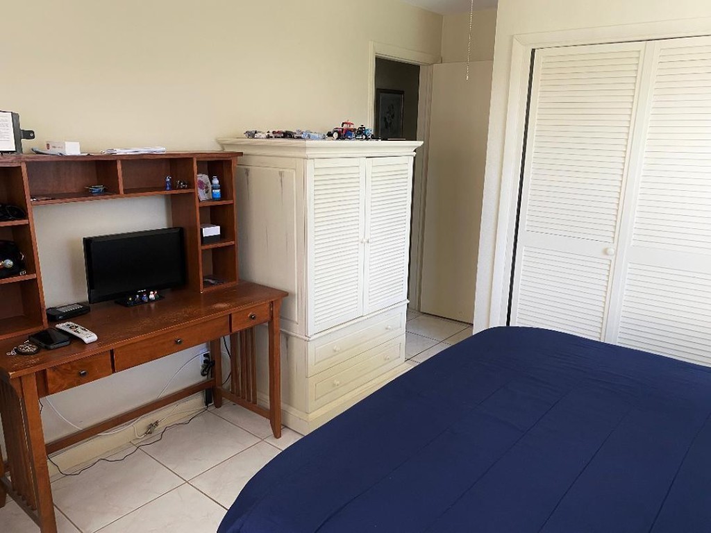 Crystal Lake Villas 64-20 - Residential