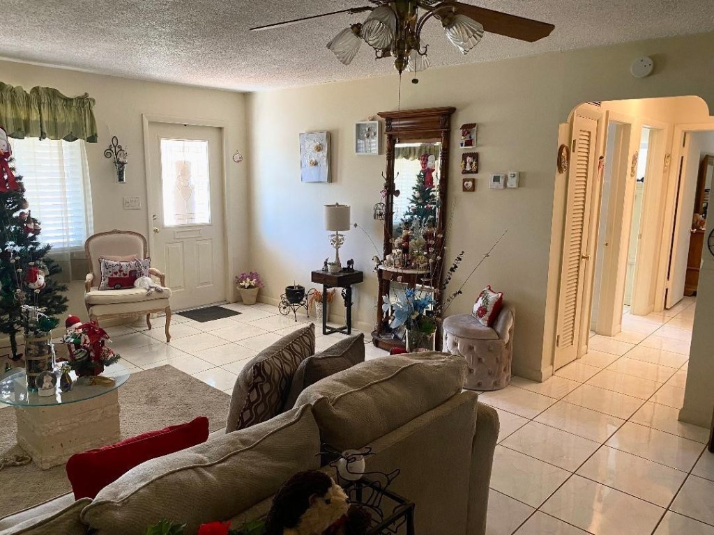 Crystal Lake Villas 64-20 - Residential