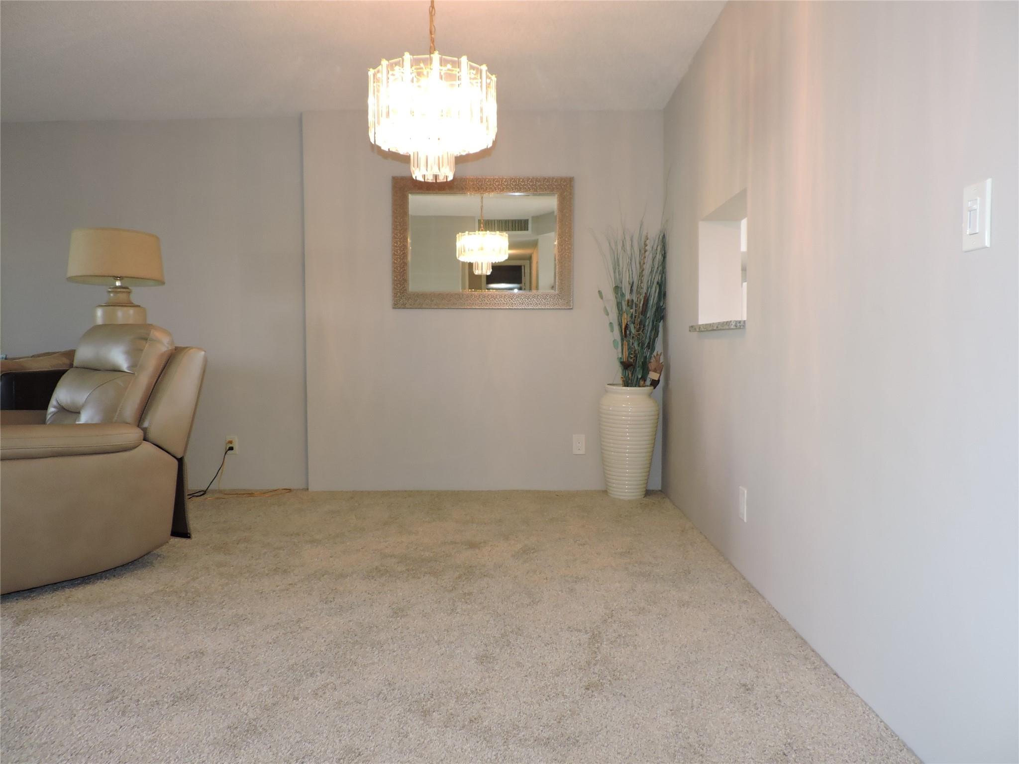 MEADOWBROOK LAKES VIEW - Residential