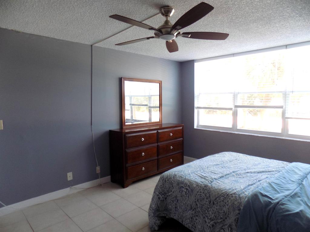 TROPIC BAY CONDO - Residential Lease