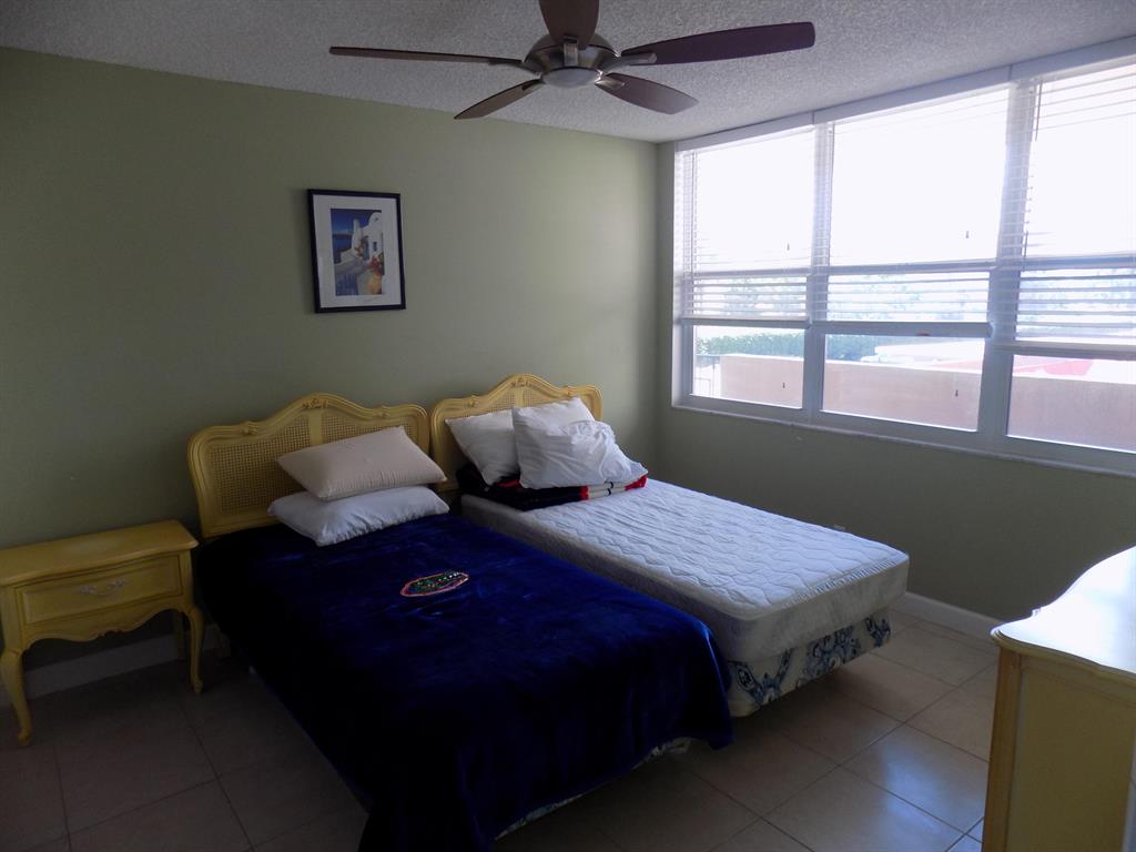 TROPIC BAY CONDO - Residential Lease