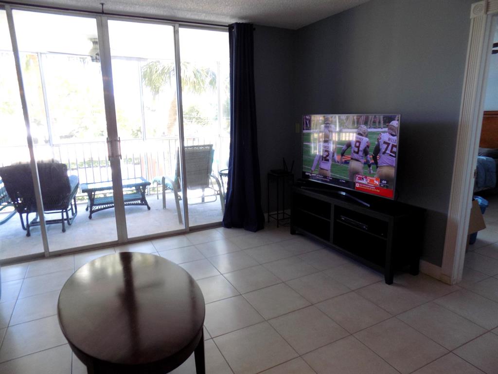 TROPIC BAY CONDO - Residential Lease