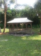 Pinewood East Of Wellingt - Residential Lease