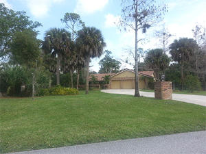 Pinewood East Of Wellingt - Residential Lease