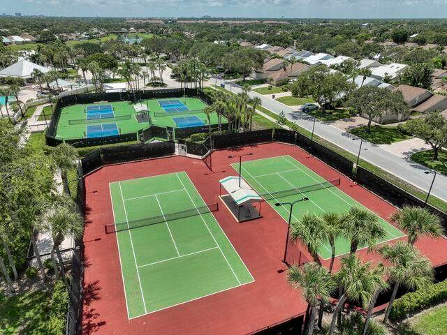 Ridge at the Bluffs - Residential