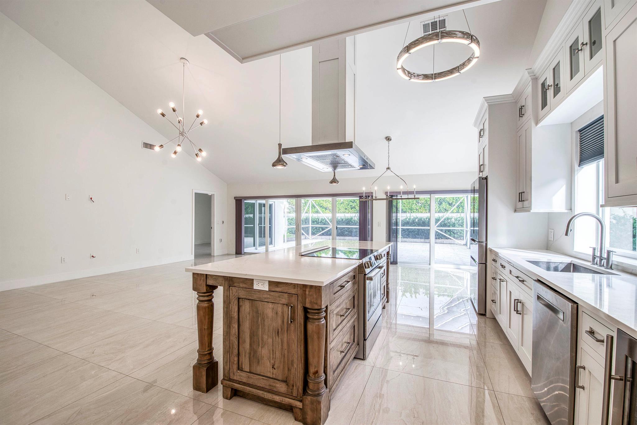 181 Cape Pointe Circle