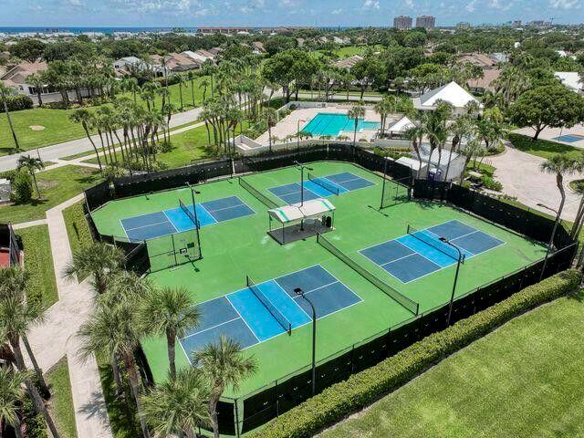 Ridge at the Bluffs - Residential