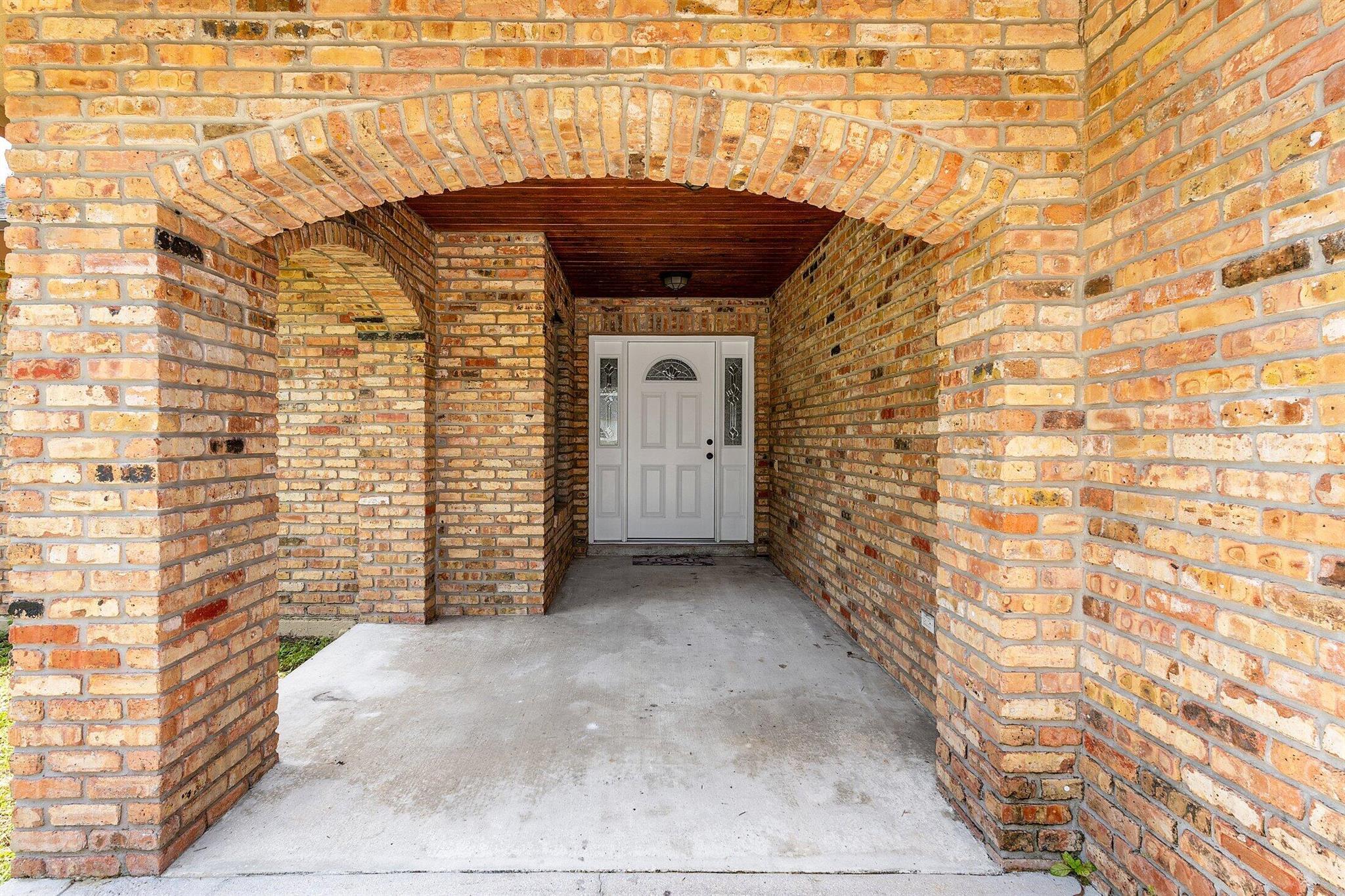 18142 43rd Road N Road N
