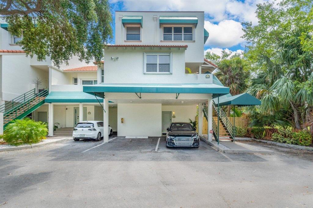 COCONUT COVE OF LANTANA C - Residential Lease