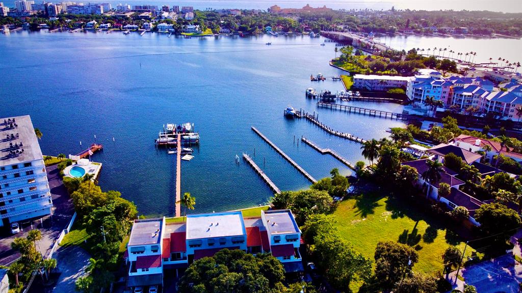 COCONUT COVE OF LANTANA C - Residential Lease