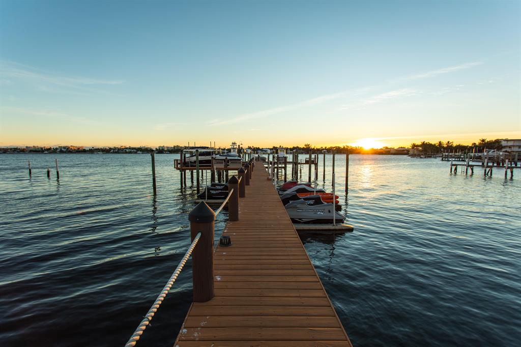 COCONUT COVE OF LANTANA C - Residential Lease