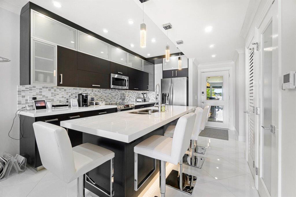 COCONUT COVE OF LANTANA C - Residential Lease