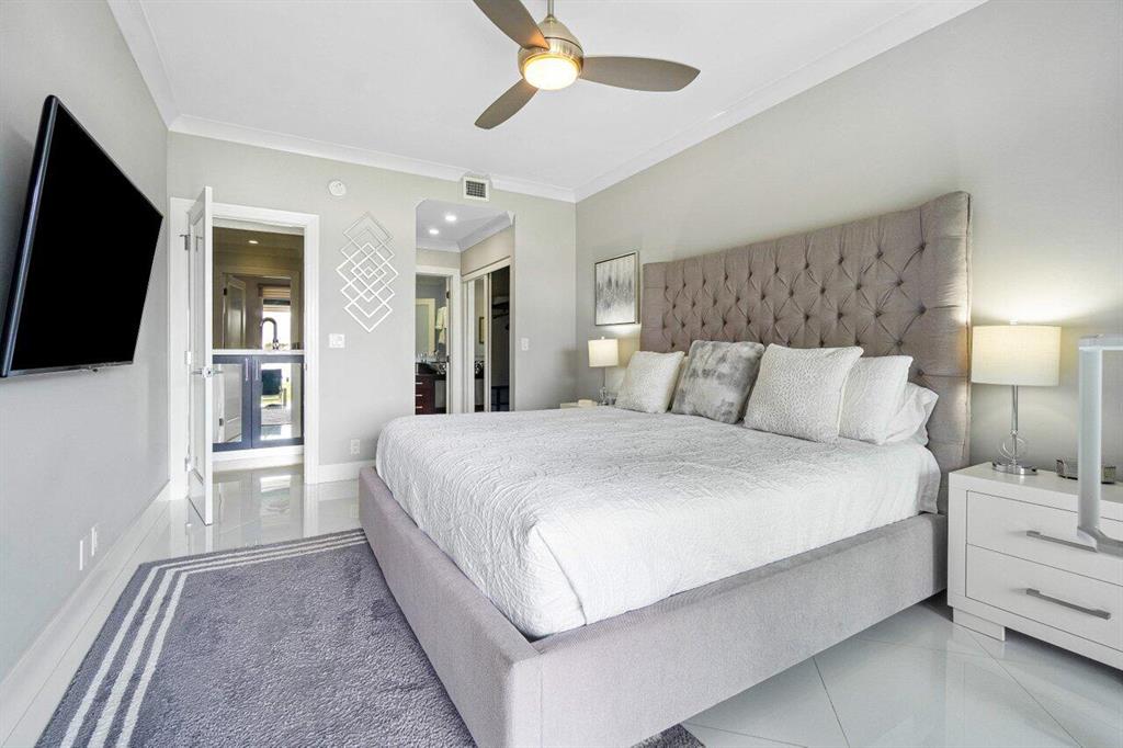 COCONUT COVE OF LANTANA C - Residential Lease