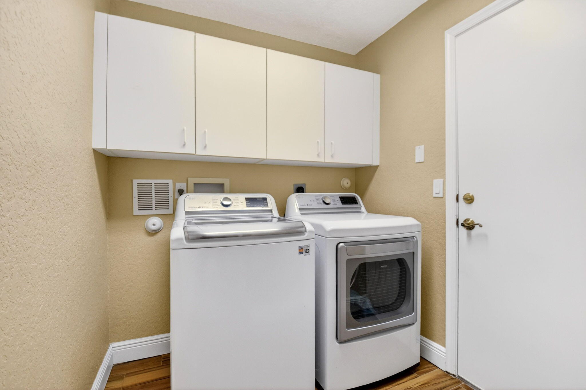 SPRINGS - Residential