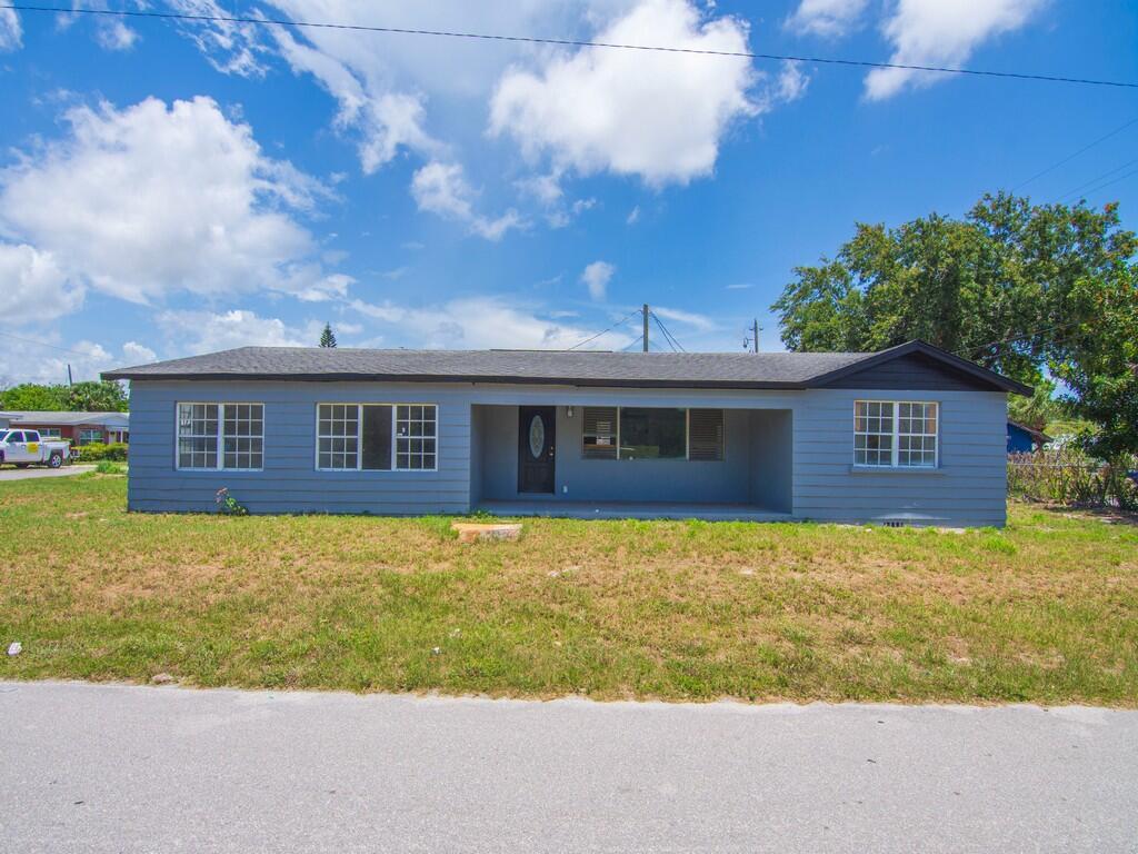 PLAT NO 2 OF HILLCREST SUBDIVISION - Residential