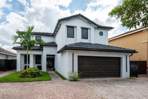 14502 SW 10th St Miami FL 33184
