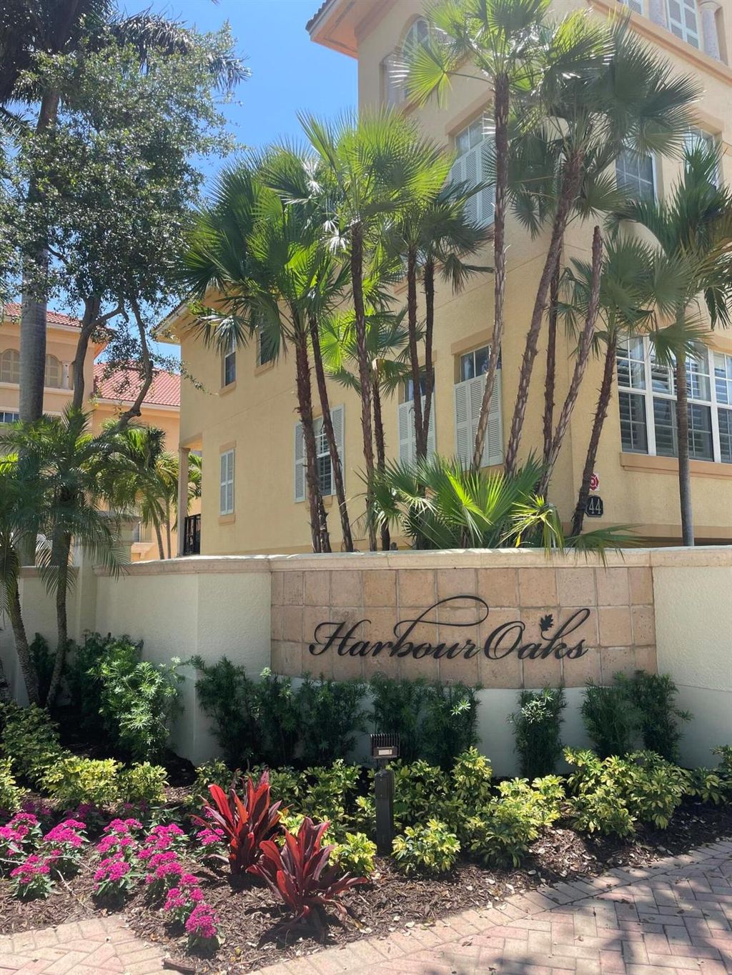 Photo of 2514 San Pietro Circle #2514, Palm Beach Gardens, FL 33410 (MLS # R11089054)