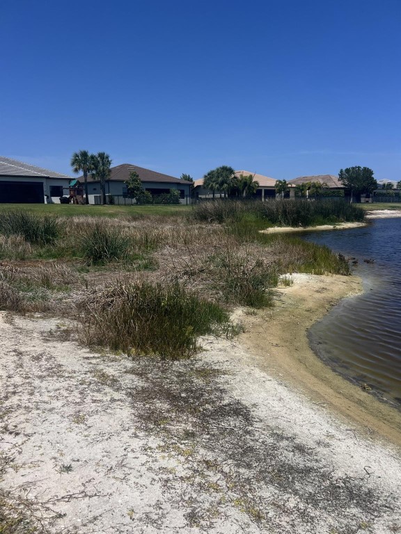 Fields/Gulfstream Polo PU - Residential