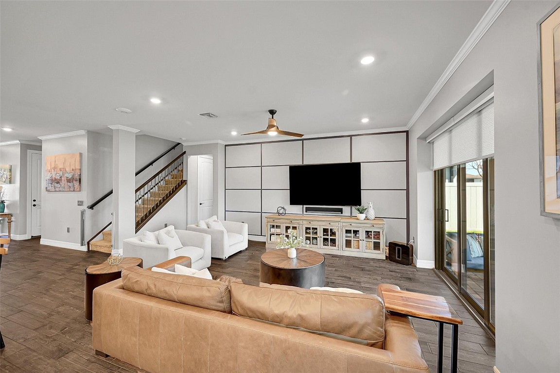 Fields/Gulfstream Polo PU - Residential