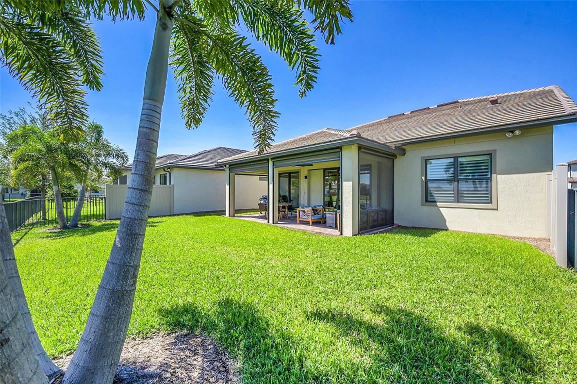 Fields/Gulfstream Polo PU - Residential