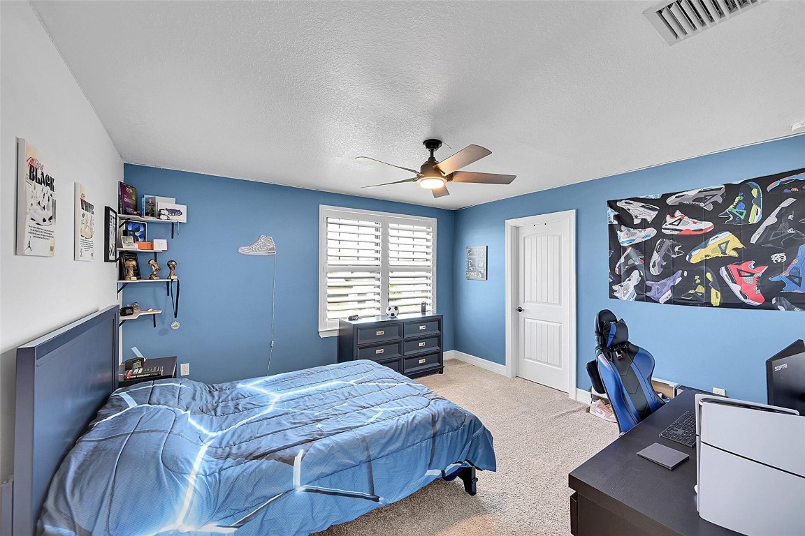 Fields/Gulfstream Polo PU - Residential