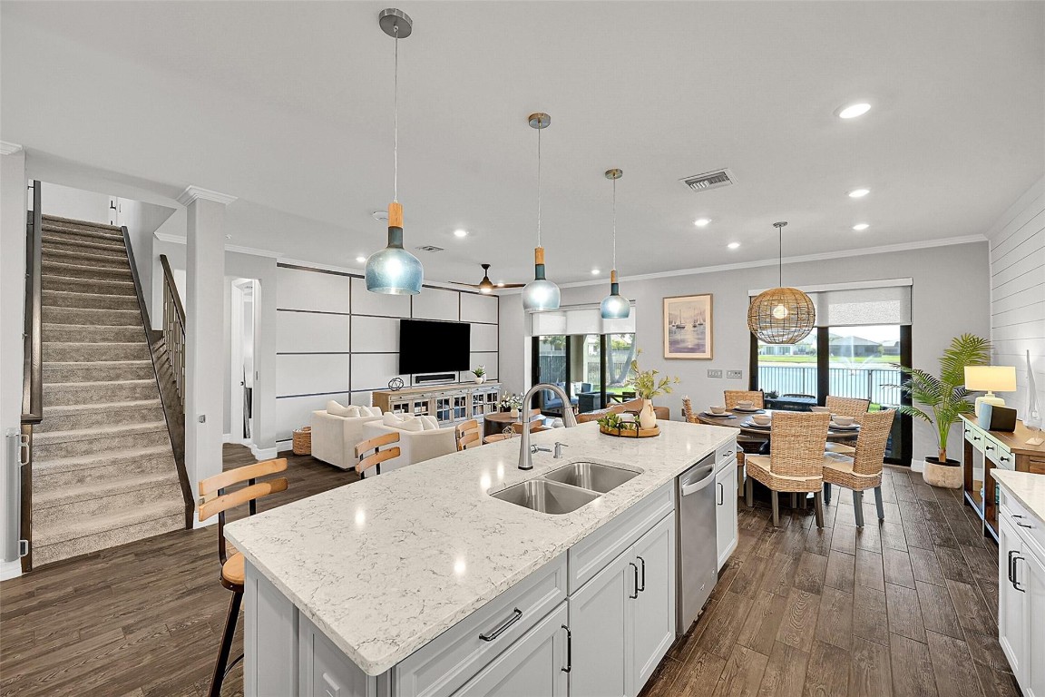 Fields/Gulfstream Polo PU - Residential