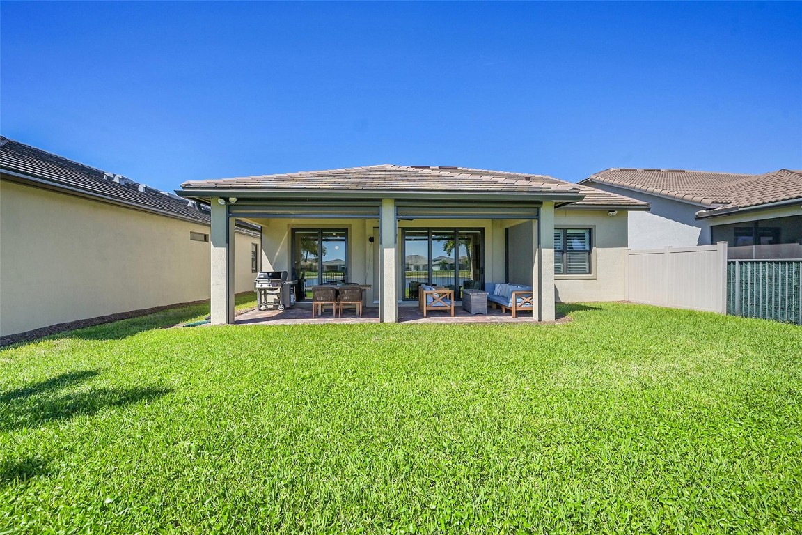 Fields/Gulfstream Polo PU - Residential