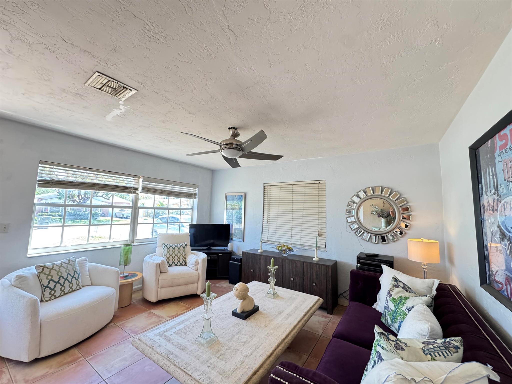 477 SW 1st Street