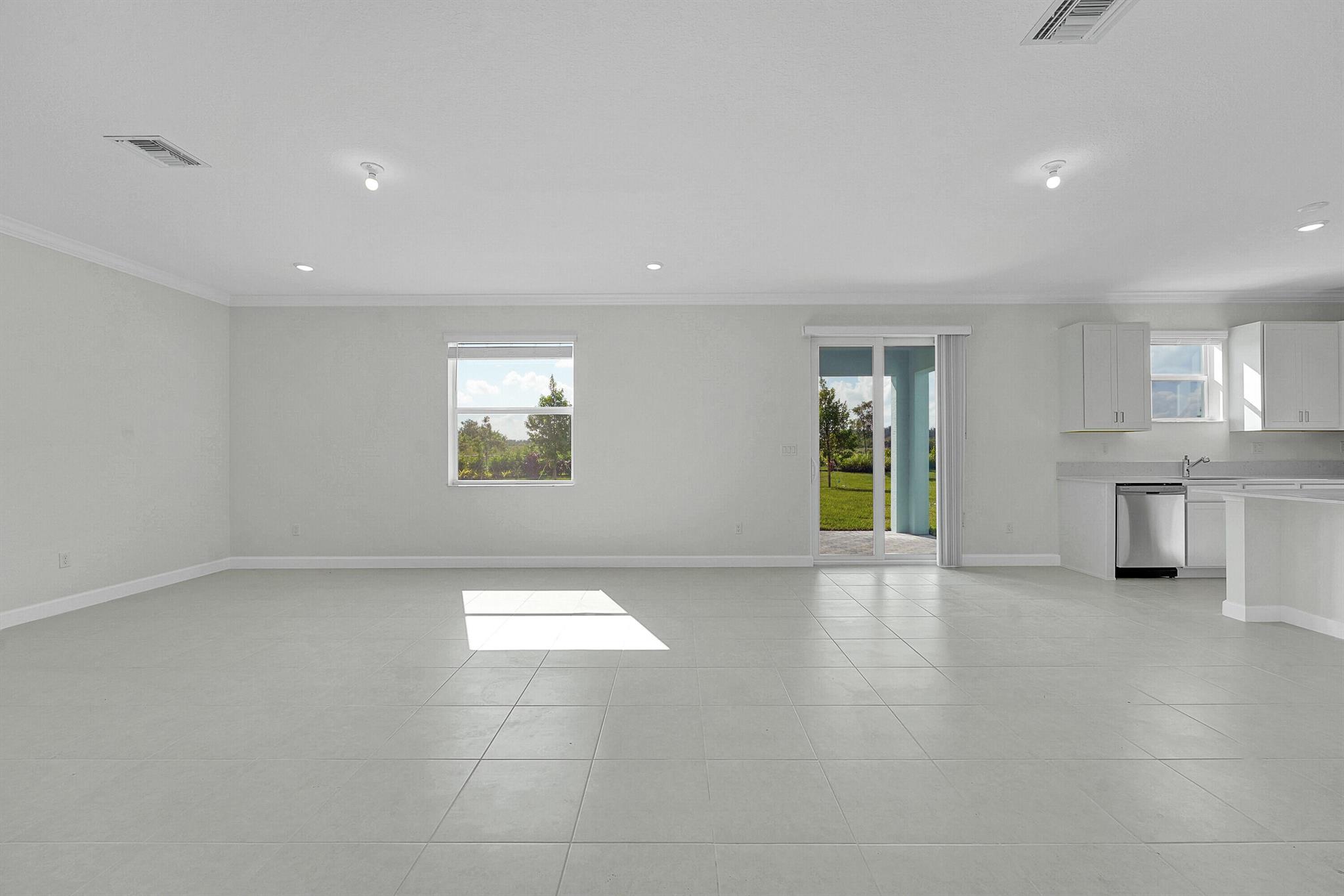 SEAGROVE PUD - Residential Lease