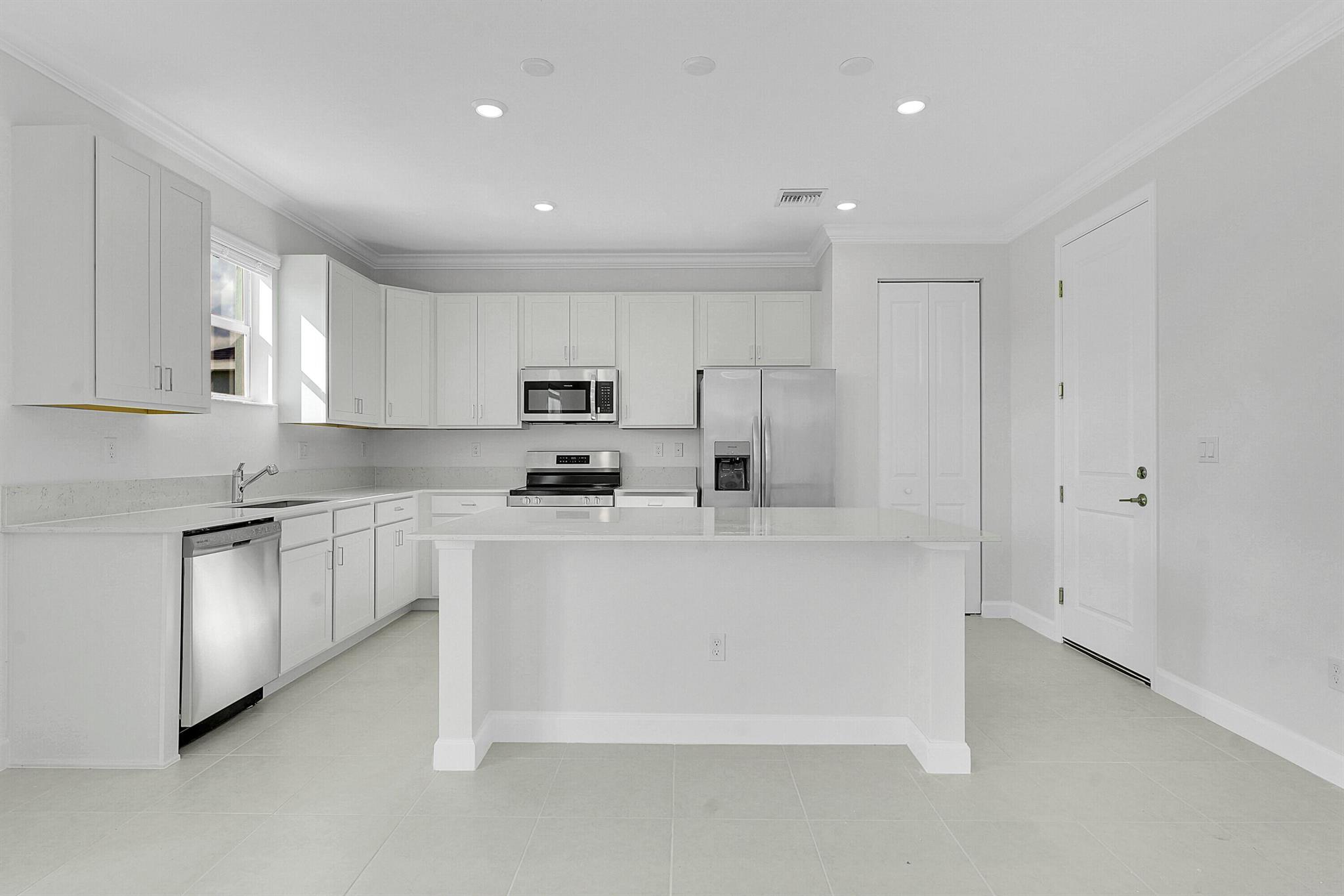 SEAGROVE PUD - Residential Lease