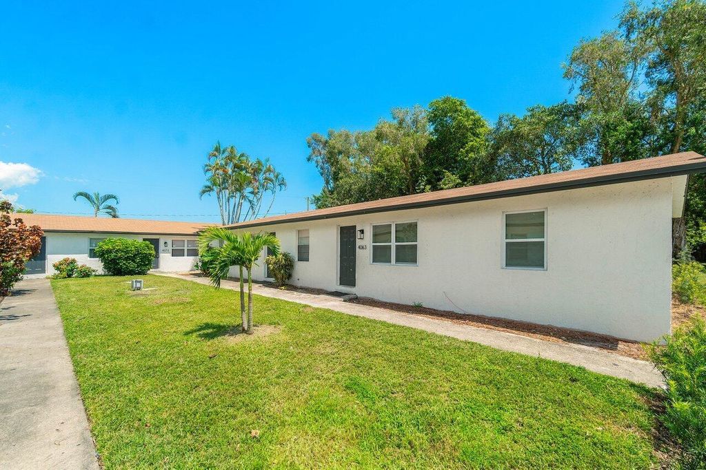 Photo of 4063 Herbertz Road, Lake Worth, FL (MLS # R10997026)