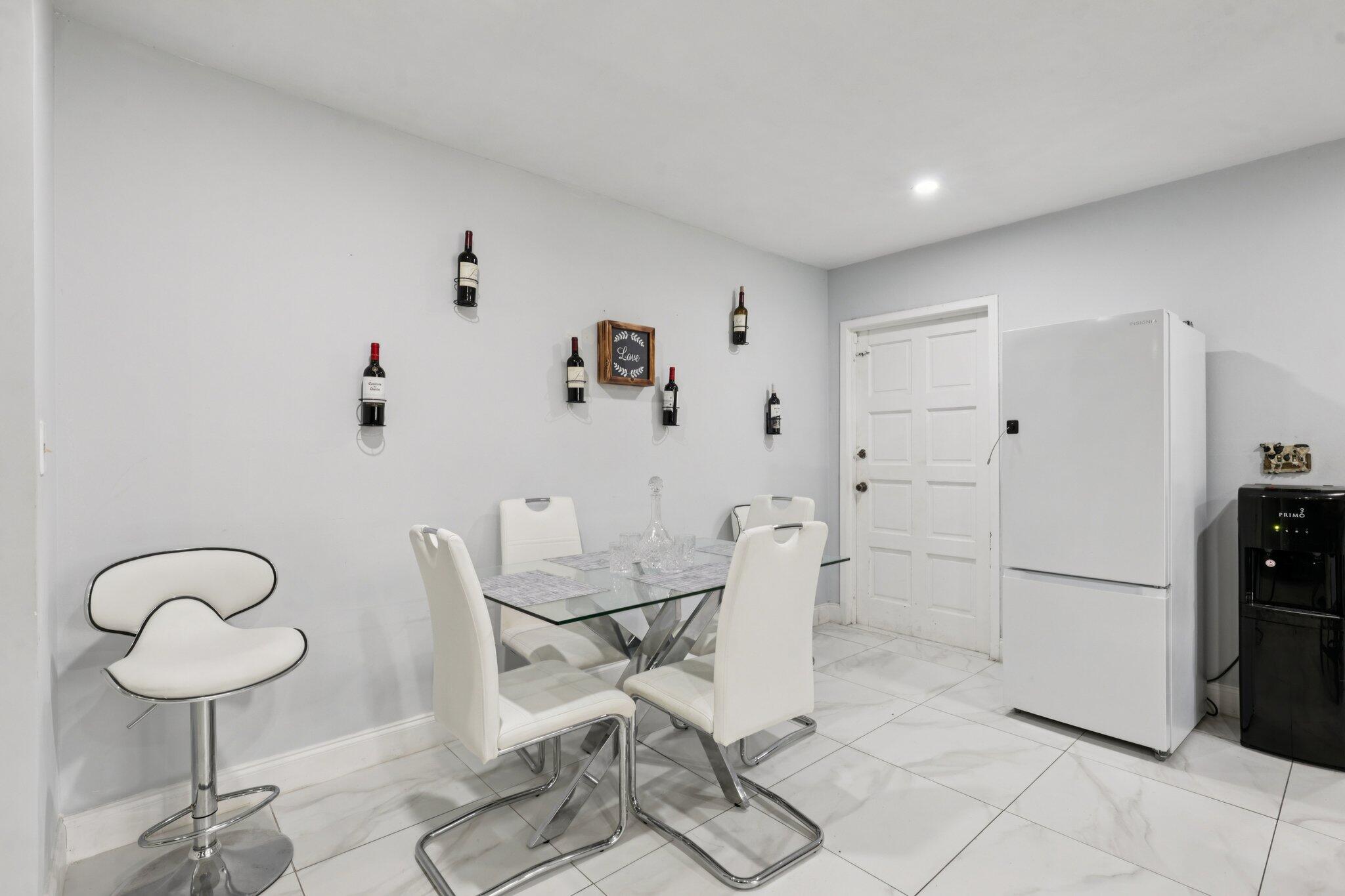 D & M ACRES - Residential