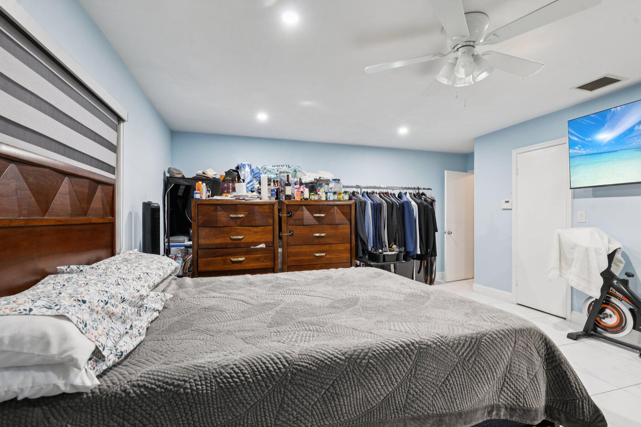 D & M ACRES - Residential