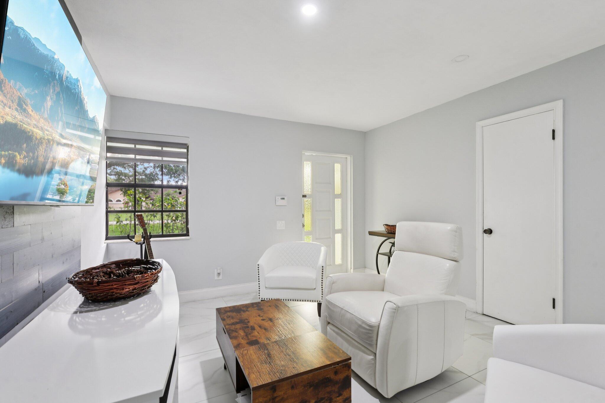 D & M ACRES - Residential