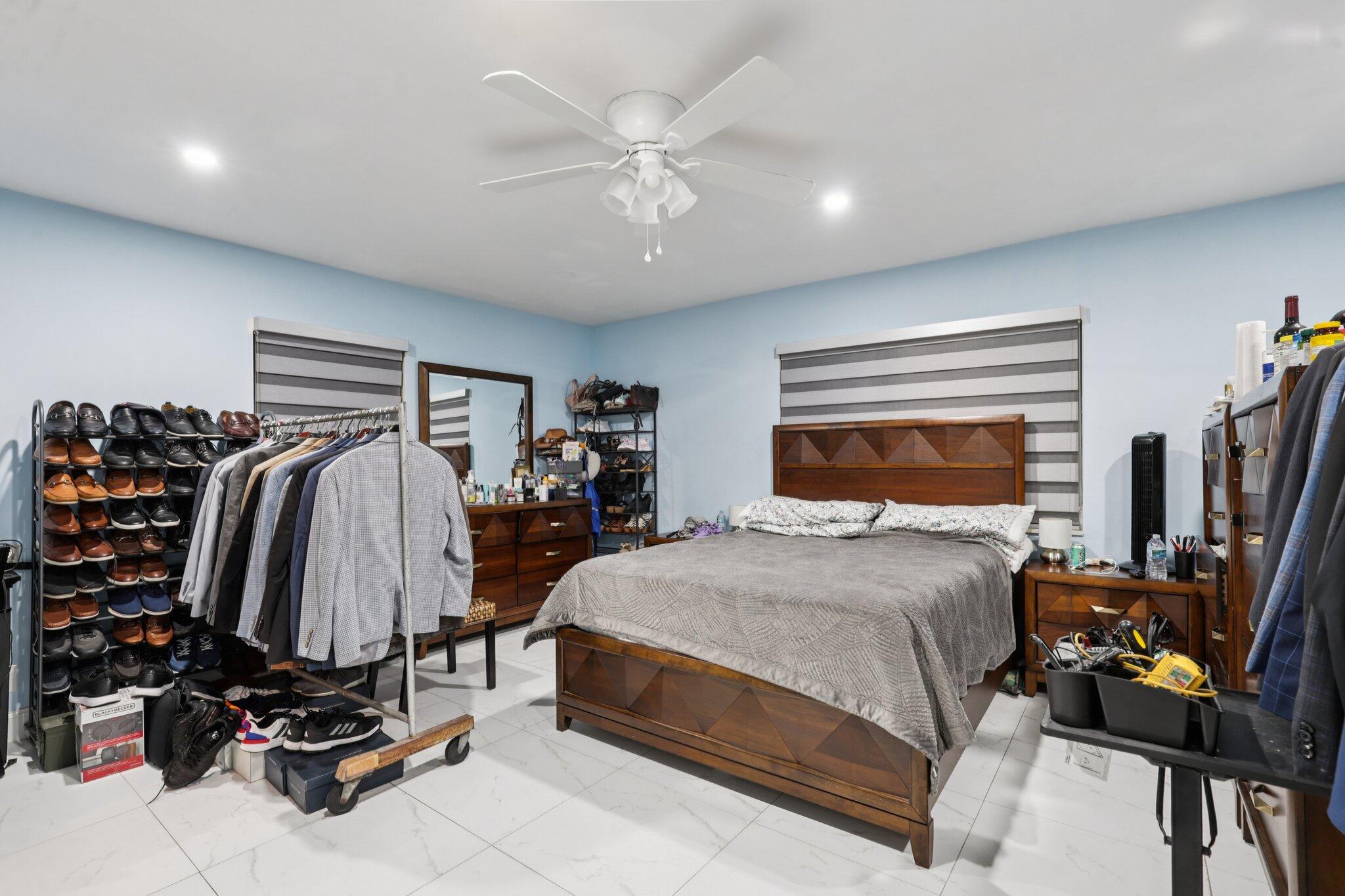 D & M ACRES - Residential