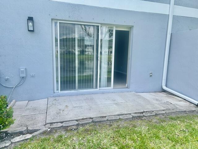 SIERRA PALMS - Residential