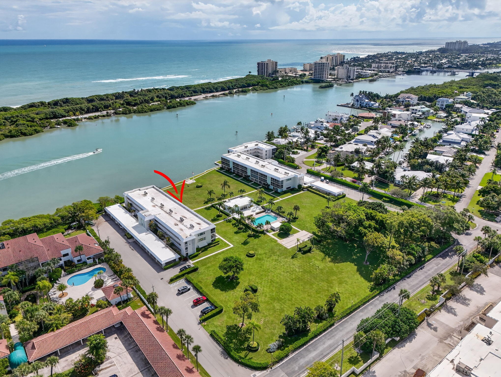 WATERWAY BEACH CONDOS - Residential